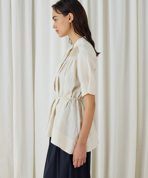 DES PRES（デ・プレ）の「スパークリネン アシンメトリーヘムブラウス（シャツ/ブラウス・レディース・ライトベージュ・FREE）」の4枚目の写真