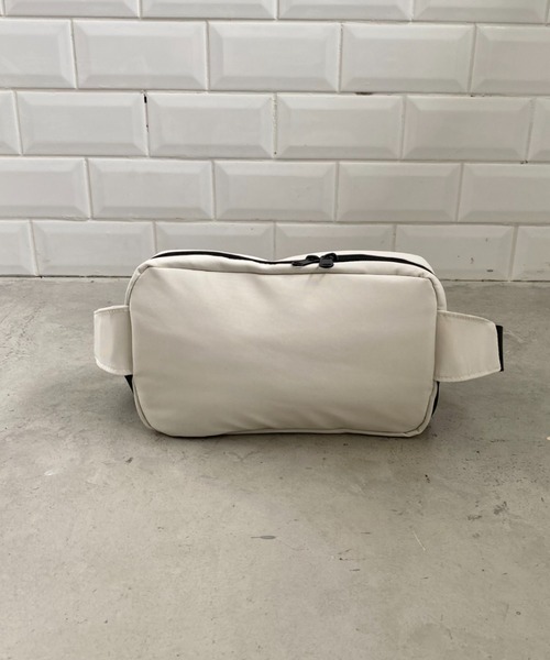 セール】ポケット付きボディバッグ/ウエストバッグ（ボディバッグ