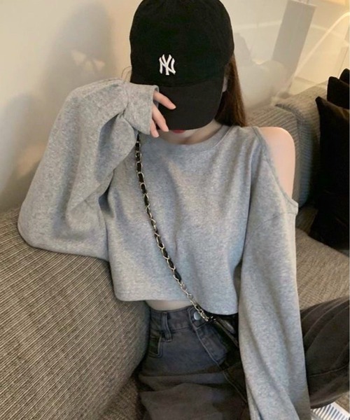 CANVAS+（キャンバスプラス）の「【CANVAS+】クロップド丈肩あきトップス（Tシャツ/カットソー・レディース・グレー/ホワイト・M）」の16枚目の写真