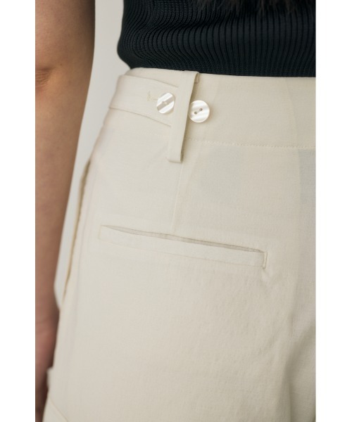 M_（エムアンダーバー）の「【M_】シアーワイドパンツ　リサイクルポリエステル使用（その他パンツ・レディース・ホワイト/ブラック・1/2）」の17枚目の写真