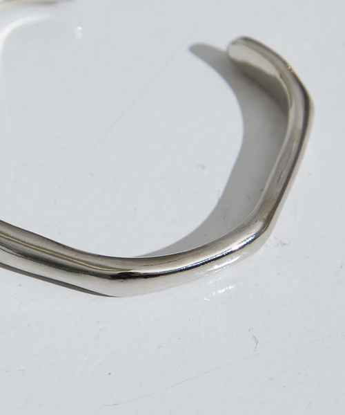 NOMINE（ノミネ）の「変形バングル（ブレスレット・レディース・シルバー/ゴールド・フリー）」の7枚目の写真