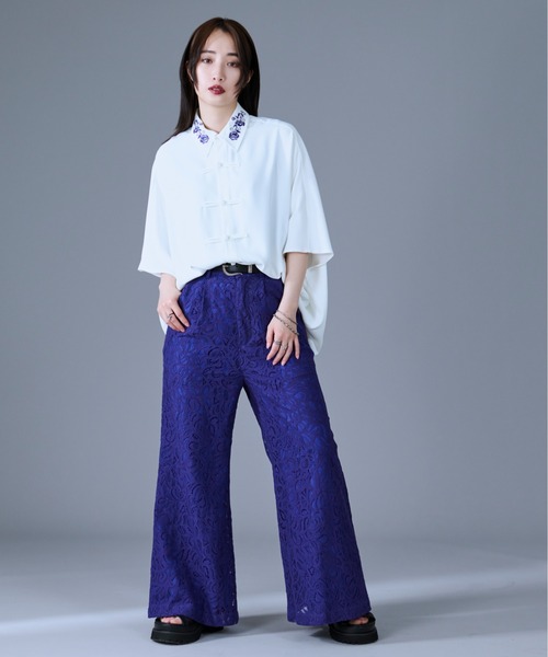 Ellno Loset(エルノロゼット)の「フラワー刺繍チャイナドルマンシャツ(シャツ/ブラウス・メンズ・ブルーグレー/オフホワイト/グリーン/ブラック・SMALL/LARGE/MEDIUM)」の18枚目の写真