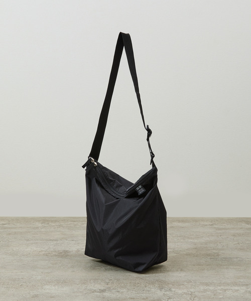 20/80(テゥエンティーエイティー)の「20/80 トゥエンティーエイティー / RIP STOP NYLON SHOULDER BAG リップストップナイロンショルダーバッグ / S060(ショルダーバッグ・メンズ・ブラック/ダークグレー・FREE)」の7枚目の写真