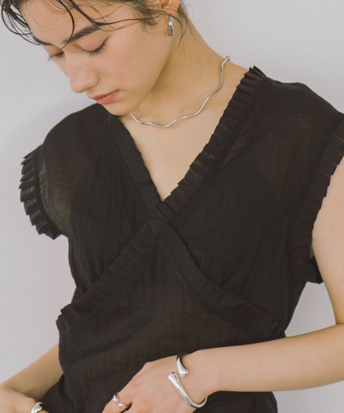 DRWCYS(ドロシーズ)の「リムシアートップス(Tシャツ/カットソー・レディース・ホワイト/ブラック・FREE)」の15枚目の写真