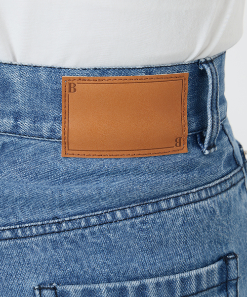 IENA LA BOUCLE(イエナラブークル)の「IENA LA BOUCLE オーガニックコットンタイトセミフレアデニムパンツ(デニムパンツ・レディース・ブルー系その他・40/38/36/34)」の12枚目の写真