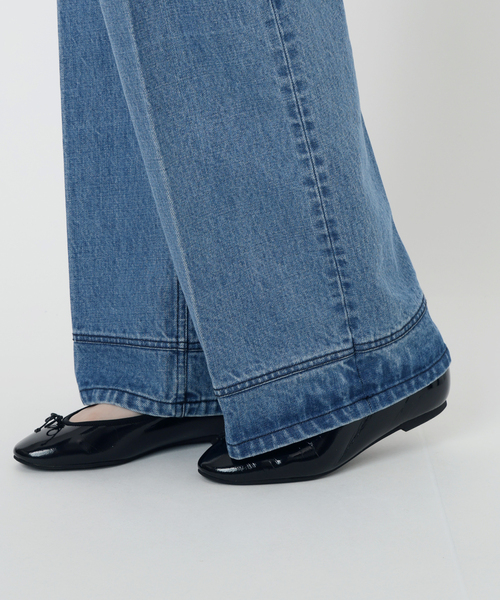 IENA LA BOUCLE(イエナラブークル)の「IENA LA BOUCLE オーガニックコットンタイトセミフレアデニムパンツ(デニムパンツ・レディース・ブルー系その他・40/38/36/34)」の13枚目の写真