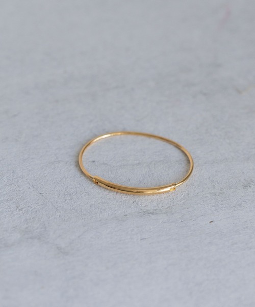 A part by(アパートバイ)の「ナローバングル(バングル/リストバンド・レディース・GOLD/Silver・FREE)」の2枚目の写真