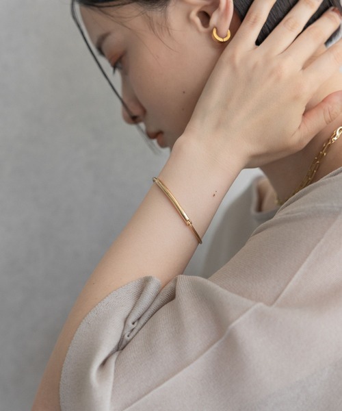 A part by(アパートバイ)の「ナローバングル(バングル/リストバンド・レディース・GOLD/Silver・FREE)」の10枚目の写真