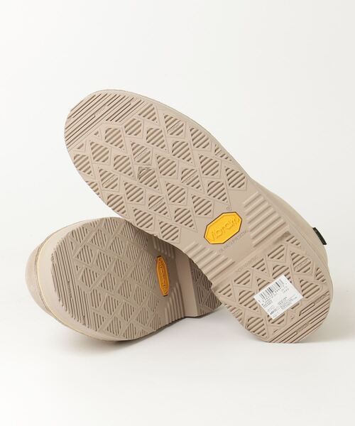 クラークス GORE-TEX ベージュスエードブーツ クラークス×ビームス第二弾！ GORE-TEX採用ワラビーブーツが