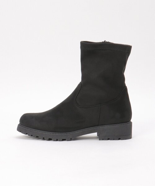 ikka（イッカ）の「【雑誌InRed1月・2月合併号掲載】ソフトトラックソールブーツ（ブーツ・レディース・ブラック/ブラウン/その他1・M/L）」の15枚目の写真