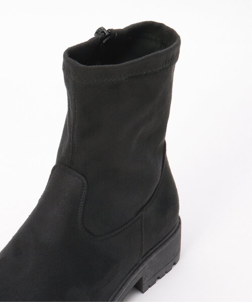 ikka（イッカ）の「【雑誌InRed1月・2月合併号掲載】ソフトトラックソールブーツ（ブーツ・レディース・ブラック/ブラウン/その他1・M/L）」の19枚目の写真