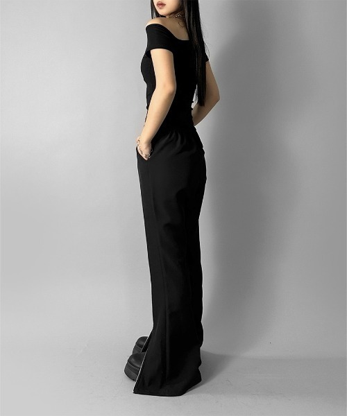 LVEU.（ラブユ.）の「【LVEU.】ワンショルカップイントップス / トップス カットソー ワンショル ワンショルダー アシメ アシンメトリー 半袖 クロップド ショート ブラック ホワイト（Tシャツ/カットソー・レディース・ホワイト/ブラック・FREE）」の11枚目の写真