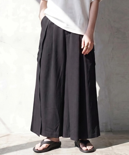 SELECT LEVERY（セレクトリベリー）の「バックスカートカーゴワイドパンツ（カーゴパンツ・レディース・モカ/ブラック/チャコール・MEDIUM/SMALL/X-LARGE/LARGE）」の16枚目の写真