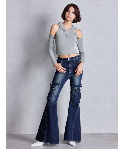 ハイウエスト strap cargo designフレアデニムパンツ（デニム