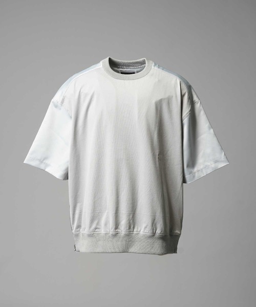 MAISON SPECIAL(メゾンスペシャル)の「《UNISEX》Different Material Docking Prime-Over Side Zip T-Shirt/異素材ドッキングプライムオーバーサイドジップTシャツ【MAISON SPECIAL/メゾンスペシャル】(Tシャツ/カットソー・メンズ・ブラック/グレイッシュベージュ/ブラウン/その他1・1/2/0)」の5枚目の写真
