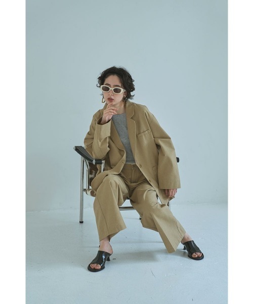 marjour(マージュール)の「LINEN BLEND OVER JACKET(テーラードジャケット・レディース・ベージュ・M)」の3枚目の写真
