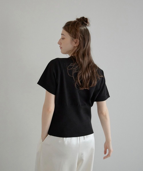 MINERTE（ミネルテ）の「【MINERTE】half zip hem knit / 裾ハーフジップ半袖ニット（ニット/セーター・レディース・ブラック/ブラウン系その他/ダークグレー・FREE）」の7枚目の写真