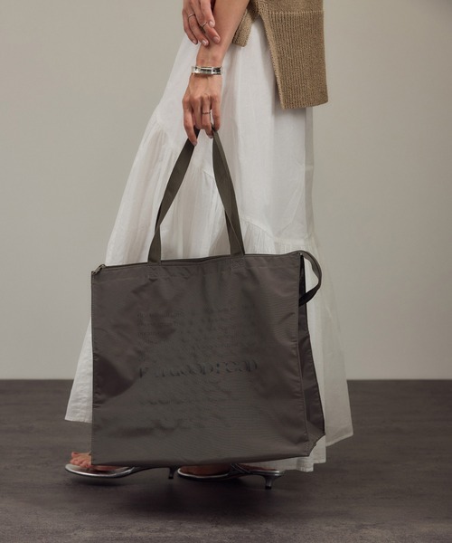 SALON adam et rope'（サロン アダム エ ロペ）の「【WEB限定】スクエアクーラーバッグ［保冷・大容量］（トートバッグ・レディース・ダークブラウン/グリーン/ピンク・FREE）」の10枚目の写真