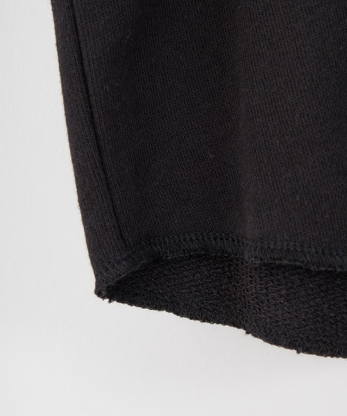 Manhattan Portage（マンハッタンポーテージ）の「[MANHATTAN PORTAGE/マンハッタンポーテージ] 別注 ロゴプリント カットオフスウェット（スウェット・レディース・グレー/ブラック/ピンク/ネイビー/オートミール・F）」の14枚目の写真