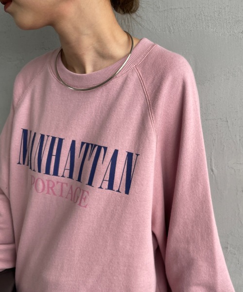 Manhattan Portage（マンハッタンポーテージ）の「[MANHATTAN PORTAGE/マンハッタンポーテージ] 別注 ロゴプリント カットオフスウェット（スウェット・レディース・グレー/ブラック/ピンク/ネイビー/オートミール・F）」の13枚目の写真