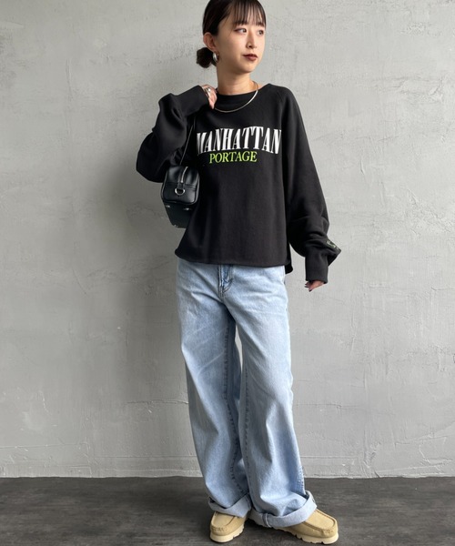 Manhattan Portage（マンハッタンポーテージ）の「[MANHATTAN PORTAGE/マンハッタンポーテージ] 別注 ロゴプリント カットオフスウェット（スウェット・レディース・グレー/ブラック/ピンク/ネイビー/オートミール・F）」の6枚目の写真