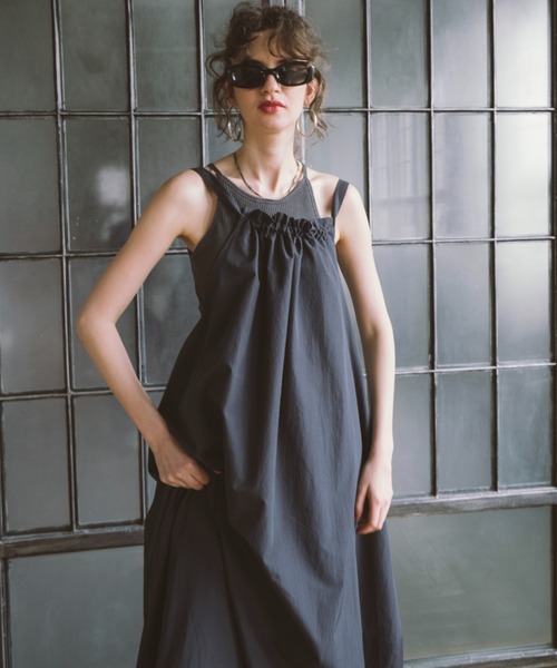 HANNE（アン）の「キャミボリュームワンピース（ワンピース・レディース・ネイビー/ホワイト・SMALL/MEDIUM）」の7枚目の写真