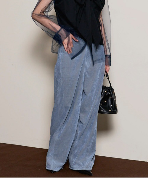MAISON SPECIAL（メゾンスペシャル）の「Chambray Corduroy Wide Pants/シャンブレーコーデュロイワイドパンツ■セットアップ対応■（その他パンツ・レディース・ブルー/カーキ/ブラック・36/38）」の3枚目の写真