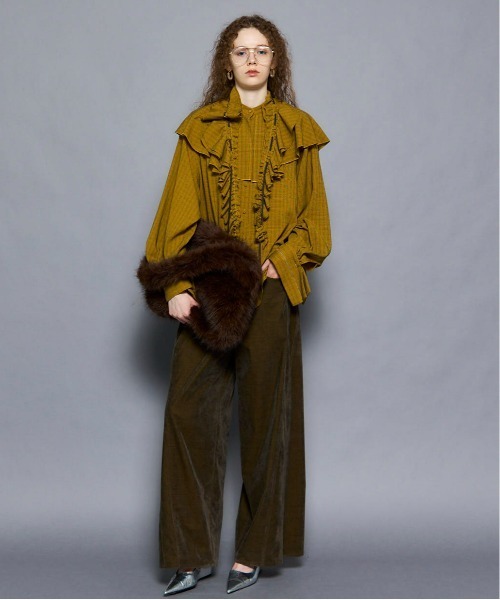 MAISON SPECIAL（メゾンスペシャル）の「Chambray Corduroy Wide Pants/シャンブレーコーデュロイワイドパンツ■セットアップ対応■（その他パンツ・レディース・ブルー/カーキ/ブラック・36/38）」の8枚目の写真