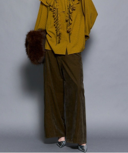 MAISON SPECIAL（メゾンスペシャル）の「Chambray Corduroy Wide Pants/シャンブレーコーデュロイワイドパンツ■セットアップ対応■（その他パンツ・レディース・ブルー/カーキ/ブラック・36/38）」の13枚目の写真