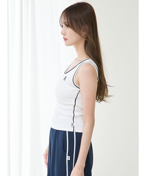 SNIDEL（スナイデル）の「パイピングディテールノースリタンク（タンクトップ・レディース・ブラック/ライトピンク/その他/ホワイト・F）」の18枚目の写真