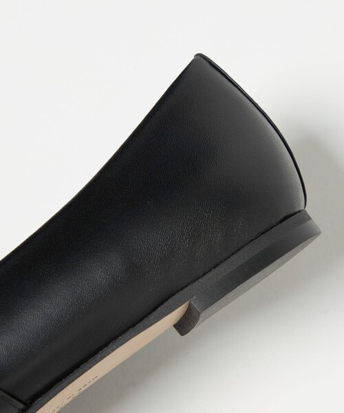 ODETTE E ODILE（オデットエオディール）の「ベルテッドシャギー フラット10↑（パンプス・レディース・ブラック/その他1/オフホワイト/ダークブラウン・23cm/22.5cm/23.5cm/22cm/25cm/24.5cm/24cm）」の16枚目の写真