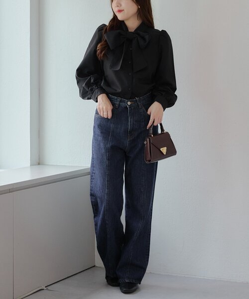 continuer de NICE CLAUP（コンティニューデナイスクラップ）の「【リバイバルアイテム】【新色登場！】リボンボウタイブラウス（シャツ/ブラウス・レディース・ブラック/オフホワイト/チェック/サックスブルー/ストライプ・FREE）」の19枚目の写真