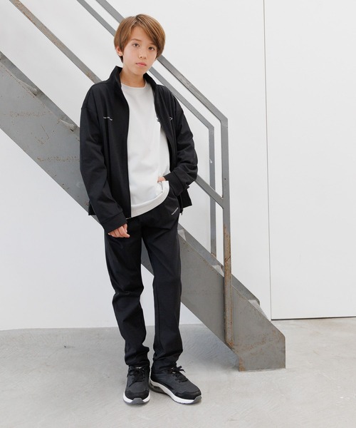 GLOBAL WORK（グローバルワーク）の「スゴラクストレッチブルゾン/575627（ブルゾン・キッズ・チャコールグレー/ブラック・160cm/140cm/130cm/150cm）」の3枚目の写真