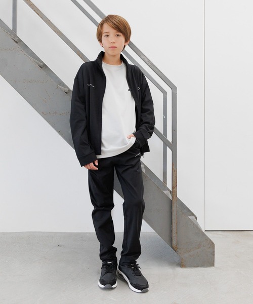 GLOBAL WORK（グローバルワーク）の「スゴラクストレッチブルゾン/575627（ブルゾン・キッズ・チャコールグレー/ブラック・160cm/140cm/130cm/150cm）」の5枚目の写真