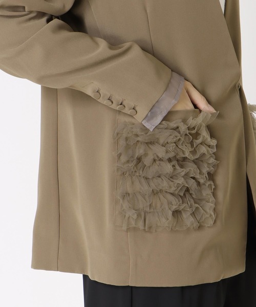 Three Four Time(スリーフォータイム)の「ポケットフリルジャケット(テーラードジャケット・レディース・ブラック/ブラウン・FREE)」の4枚目の写真