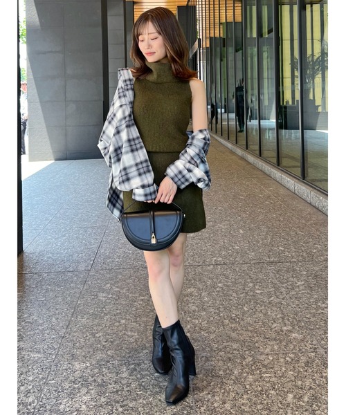 【値下げ】SNIDEL オーバーサイズ ネルシャツ　ブラック SNIDEL ブラウス シャツ オーバーサイズネルシャツ レディース