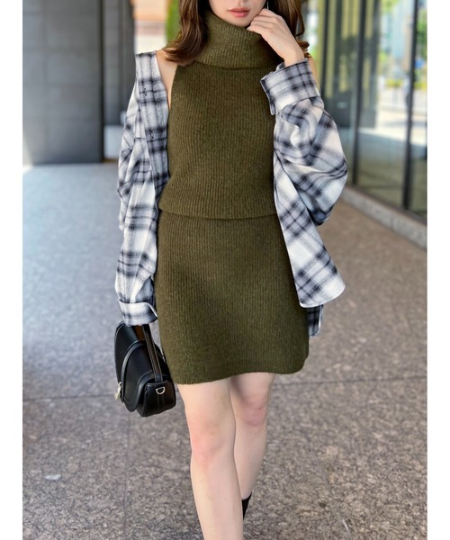 SNIDEL（スナイデル）の「オーバーサイズネルシャツ（シャツ/ブラウス・レディース・ブラック/ベージュ/ブルー・F）」の19枚目の写真