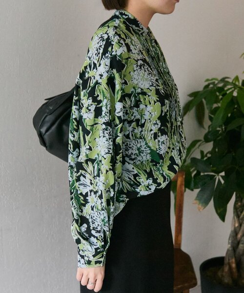 花柄ピンタックブラウス【SUM1 STYLE(スミスタイル)】（シャツ