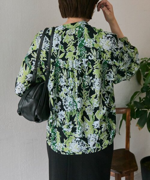 花柄ピンタックブラウス【SUM1 STYLE(スミスタイル)】（シャツ
