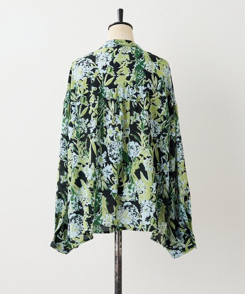 花柄/マルチ柄シャツ【SUM1 STYLE（スミ スタイル)】 ear PAPILLONNER（イアパピヨネ）の「柄切り替えシャツ【SUM1