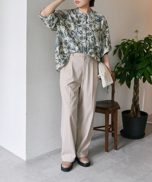 花柄/マルチ柄シャツ【SUM1 STYLE（スミ スタイル)】 ear PAPILLONNER（イアパピヨネ）の「柄切り替えシャツ【SUM1