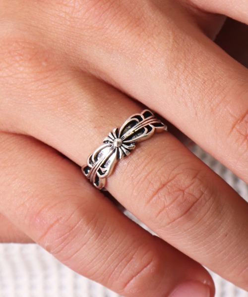 BAYBLO（ベイブロ）の「(JO)韓国製 デザイン リング/指輪（リング・メンズ・シルバー系1/シルバー系2/シルバー系3/シルバー系4/シルバー系6/シルバー系7/シルバー系8・13号/17号/19号/14号/21号/20号）」の4枚目の写真