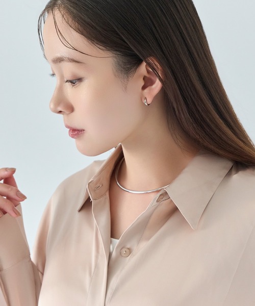 Phoebe（フィービィー）の「ルーセントラインチョーカー/ネックレス/ネックカフ/40cm（チョーカー・レディース・シルバー/イエローゴールド・FREE）」の8枚目の写真