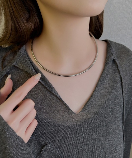 Phoebe（フィービィー）の「ルーセントラインチョーカー/ネックレス/ネックカフ/40cm（チョーカー・レディース・シルバー/イエローゴールド・FREE）」の14枚目の写真