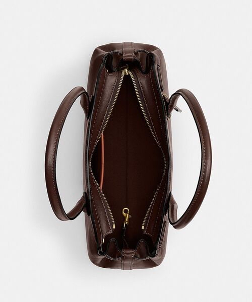 COACH（コーチ）の「エンパイア キャリーオール バッグ 34（ショルダーバッグ・レディース・ブラウン系その他・ONE）」の9枚目の写真