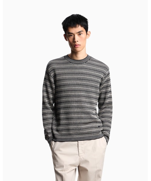 EMPORIO ARMANI（エンポリオアルマーニ）の「【エンポリオ アルマーニ】セーター バージンウールジャカード ツートン刺繍ステッチ（ニット/セーター・メンズ・レッド系/ネイビー系・MEDIUM/SMALL/X-LARGE/LARGE）」の3枚目の写真