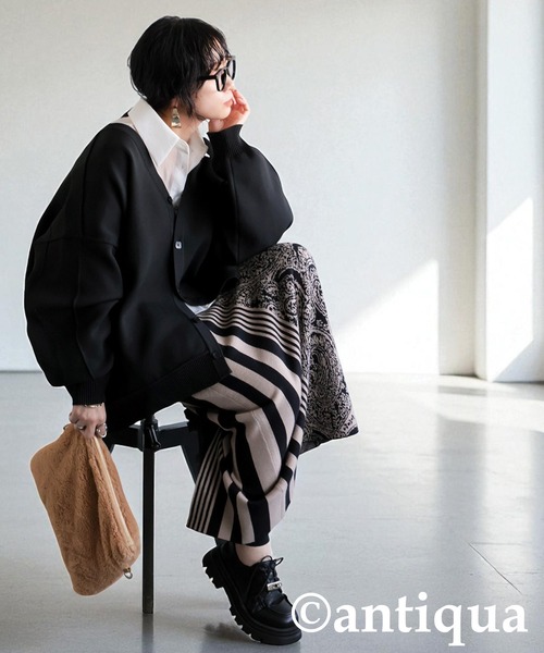 antiqua（アンティカ）の「スポンジニットカーディガン（ニット/セーター・レディース・ブルー/ブラック/ホワイト系その他/パープル系その他/レッド・ONESIZE）」の18枚目の写真