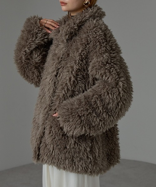 r.（アールドット）の「プードルファー　2wayカラーコート（ピーコート・レディース・ブラック/キナリ/グレー/グレイッシュベージュ・FREE）」の15枚目の写真