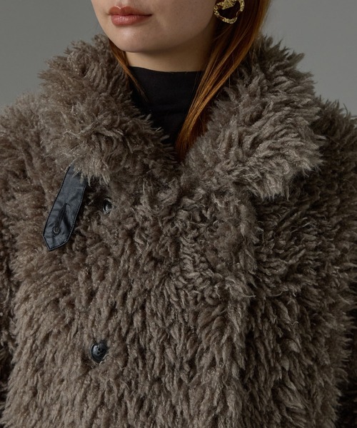 r.（アールドット）の「プードルファー　2wayカラーコート（ピーコート・レディース・ブラック/キナリ/グレー/グレイッシュベージュ・FREE）」の17枚目の写真