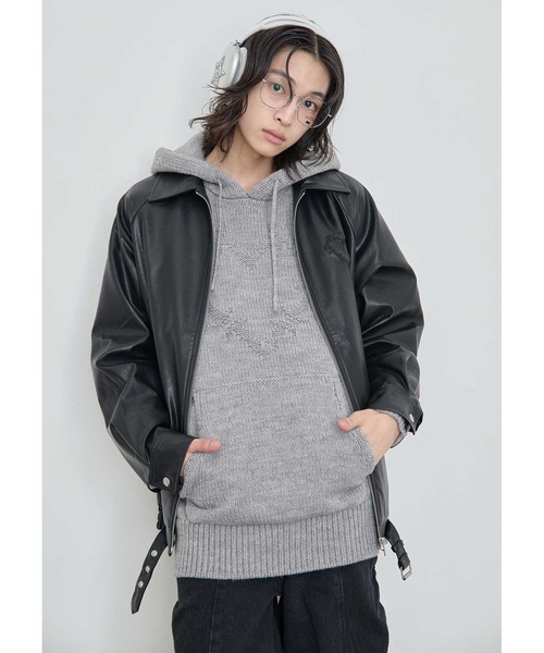 Heart Tattoo(ハートタトゥー)の「Heart art design jacket / ハート型押しジャケット(ブルゾン・レディース・ブラック/ブラック系・FREE)」の3枚目の写真